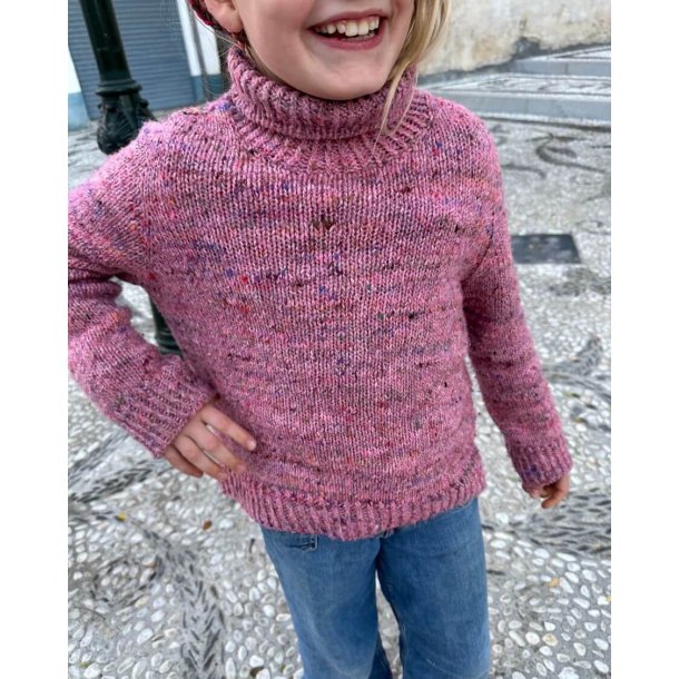 Terrazzo Sweater Junior - Strikkeopskrift fra PetiteKnit