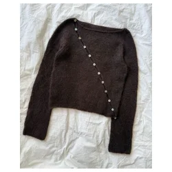 Valerie Blouse - Strikkeopskrift fra PetiteKnit