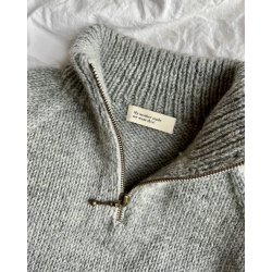 Zipper sweater light junior- strikkeopskrift fra PetiteKnit