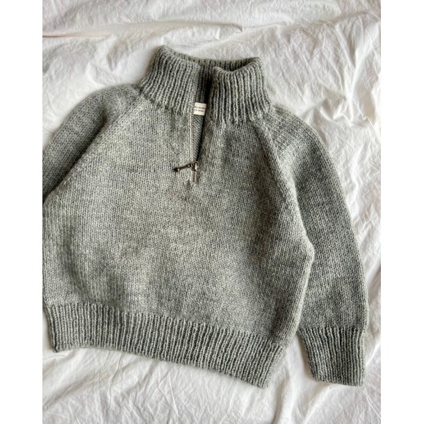 Zipper sweater light junior- strikkeopskrift fra PetiteKnit