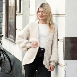 Ballonjakken - strikkeopskrift fra PetiteKnit