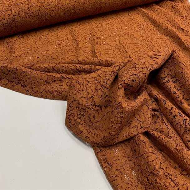 Blonde med paisley mnster i brun - pr. 0,25 meter