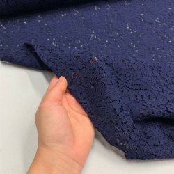 Blonde med paisley-mnster i bllilla  - pr. 0,25 meter