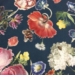 Boligstof med smukke blomster p en petrol-bl bund - pr. 0,25 meter