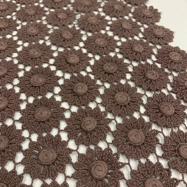 Bomuldsblonde med margeritter i brun - pr. 0,25 meter