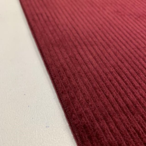 Bredriflet bomuldsfljl i blomme - pr. 0,25 meter