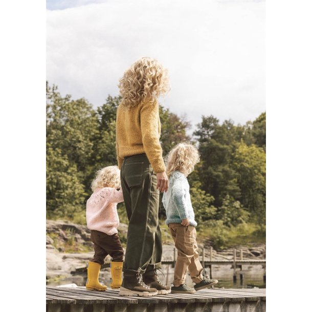 Cecilie Skog - Genser til barn og dame 