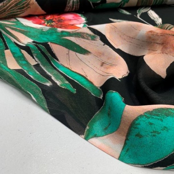 Creppet viskose chiffon med maleriske blade og blomster - pr. 0,25 meter