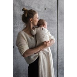 Ellens Dbskjole - strikkeopskrift fra PetiteKnit