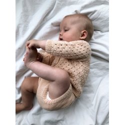 Ellens Legest - strikkeopskrift fra PetiteKnit