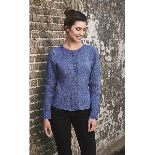 Strikkeopskrifter til Esther garn fra Permin