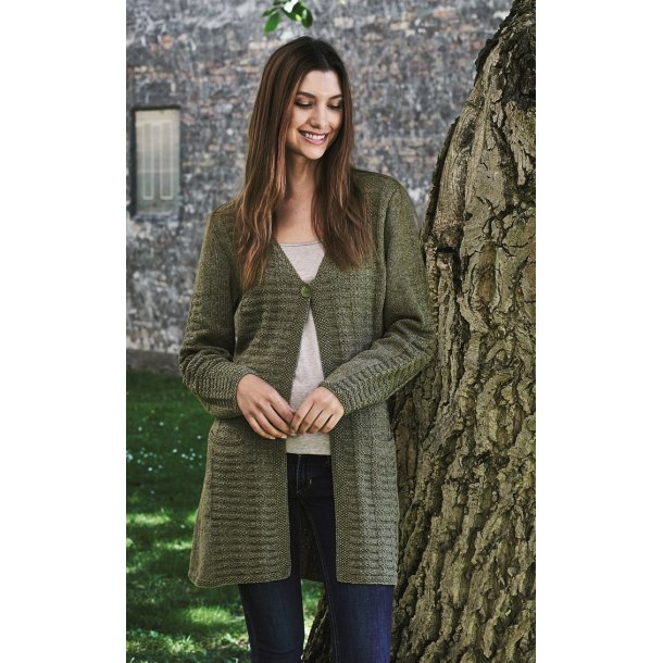 Strikkeopskrifter til Esther garn fra Permin