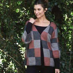 Strikkeopskrifter til Esther garn fra Permin