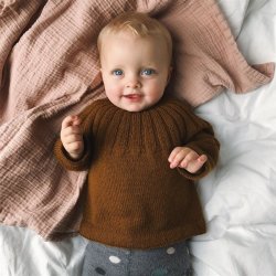 Haralds Trje - strikkeopskrift fra PetiteKnit