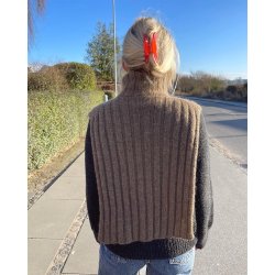 Hazel Neck - strikkeopskrift fra PetiteKnit