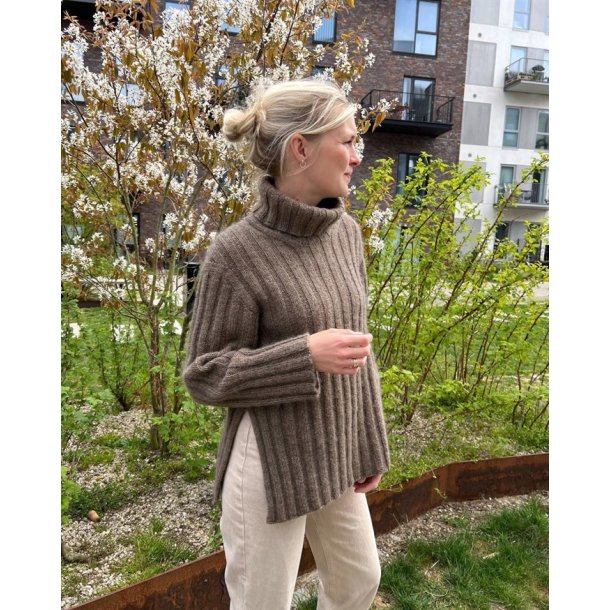 Hazel Sweater - PetiteKnit strikkekit