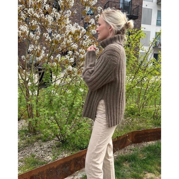 Hazel Sweater - PetiteKnit strikkekit