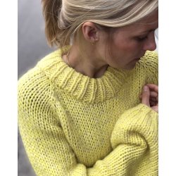 Holiday Sweater - strikkeopskrift fra PetiteKnit