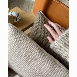 Honey Pillow - PetiteKnit strikkekit