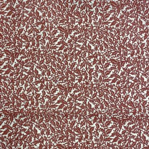 Liberty Bomuldspoplin i knkket hvid med rdlige blade - pr. 0,25 meter. 