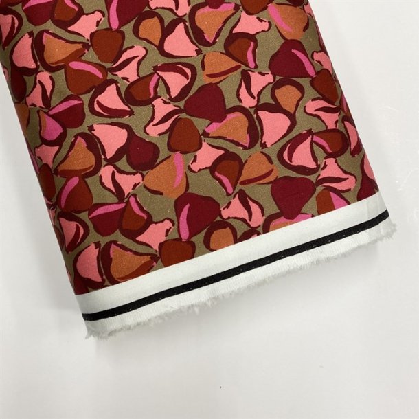 V�vet bomuld med str�k i camel med smukt print - pr. 0,25 meter.