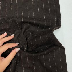 Stribet uld med polyester i brun - pr. 0,25 meter