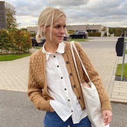 Jenny Jacket - PetiteKnit strikkekit