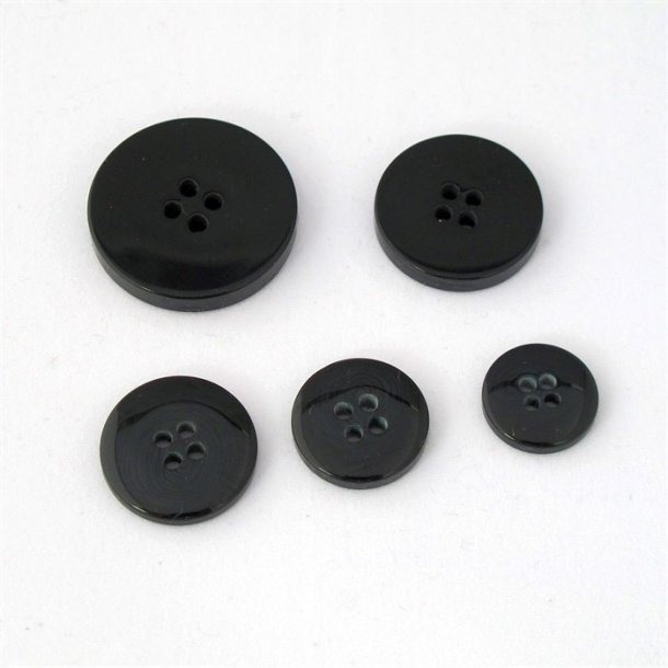 Sorte plastknapper i fem st�rrelser 15-28 mm 20 mm