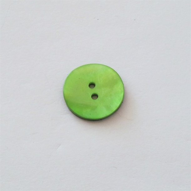 Perlemorsknap, buet og changerende i grnne nuancer, 20 mm