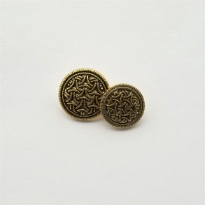 Guldfarvet metalknap med ornament i flet, 15 og 18 mm