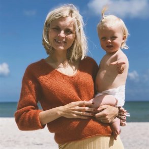 Kumulus Bluse - strikkeopskrift fra PetiteKnit