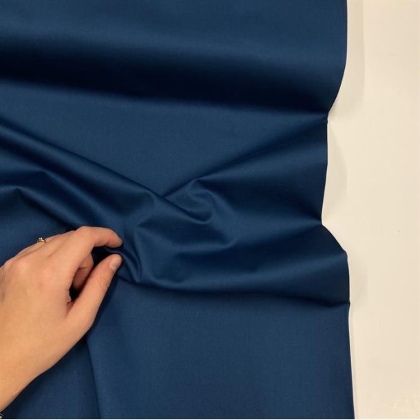 Lrredssatin til bukser i bl - pr. 0,25 meter