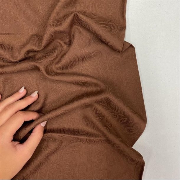 Viskose med smukt mnster i brun - pr. 0,25 meter