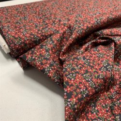 Liberty bomuld I sort med r�de blomster, 2121 B - pr. 0,25 meter