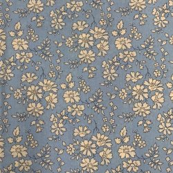 Liberty bomuld med blomst, Capel 0107 C (Lys bl) - pr. 0,25 meter
