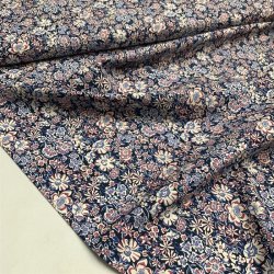 Liberty bomuldspoplin i med blomster i hvid, bl og bordeaux - pr. 0,25 meter