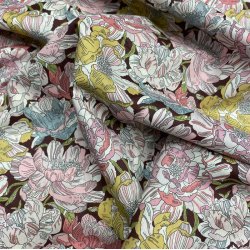 Liberty bomuld med store, tegnede blomster - pr. 0,25 meter 