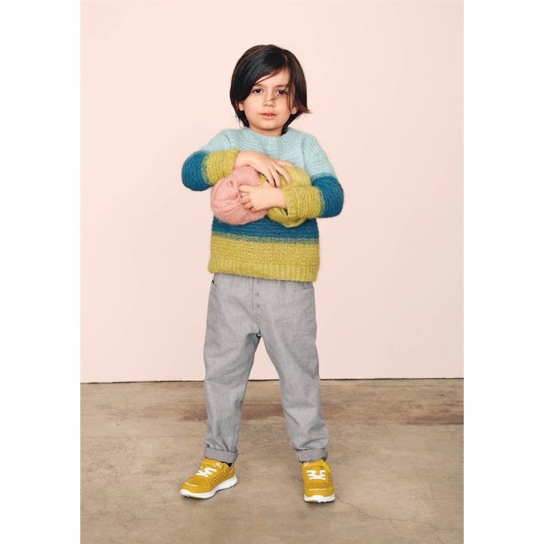 Lille Julia Genser (sweater) til brn