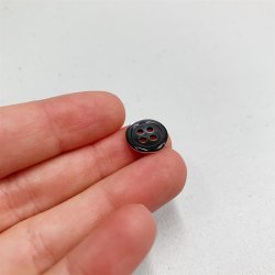 Lille perlemorsknap i slvgr med 4 huller, 10 mm