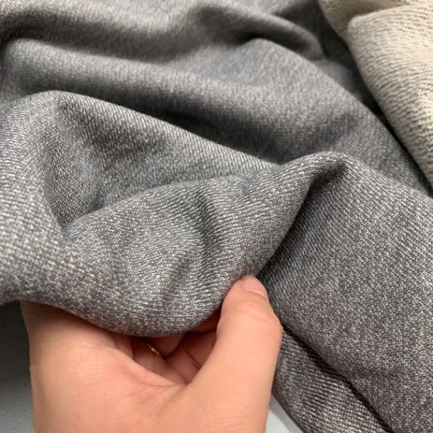 Lysegr meleret isoli med lkker p bagsiden fv. 5002 - pr. 0,25 meter