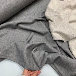 Lysegr meleret isoli med lkker p bagsiden fv. 5002 - pr. 0,25 meter