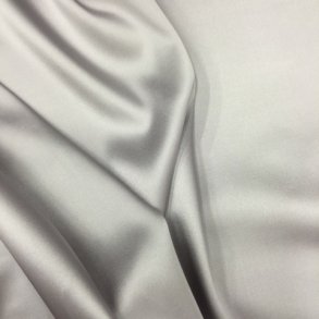 Silke med strk i lys gr - pr. 0,25 meter