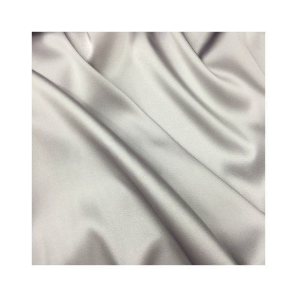 Silke med str�k i lys gr� - pr. 0,25 meter