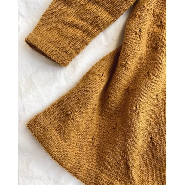 Mlkebttekjole - PetiteKnit strikkekit