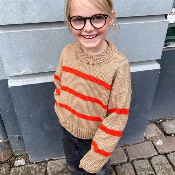 Marseille Sweater Junior - strikkeopskrift fra PetiteKnit