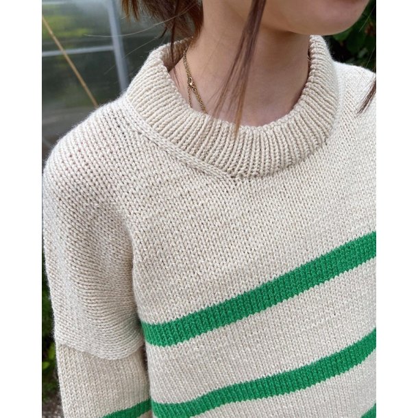 Marseille Sweater Young - strikkeopskrift fra PetiteKnit