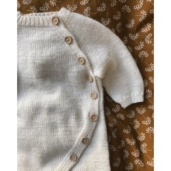 Monday Suit - strikkeopskrift fra PetiteKnit