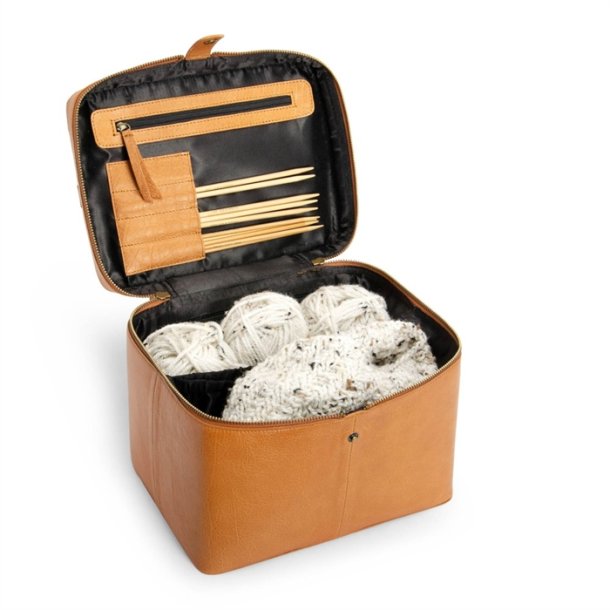 Muud - Lexi - Toilettaske i gte lder / Strikketaske