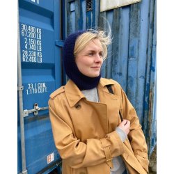 November Balaclava - strikkeopskrift fra PetiteKnit