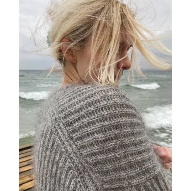 November Jacket - strikkeopskrift fra PetiteKnit